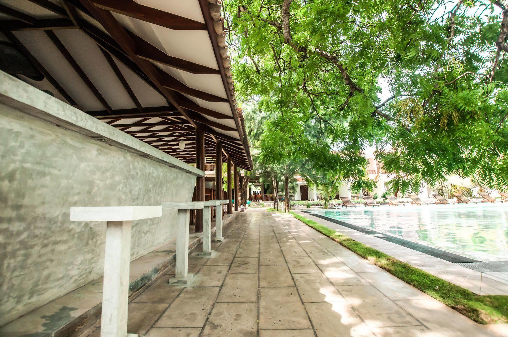 Anantamaa Hotel Trincomalee Exterior photo